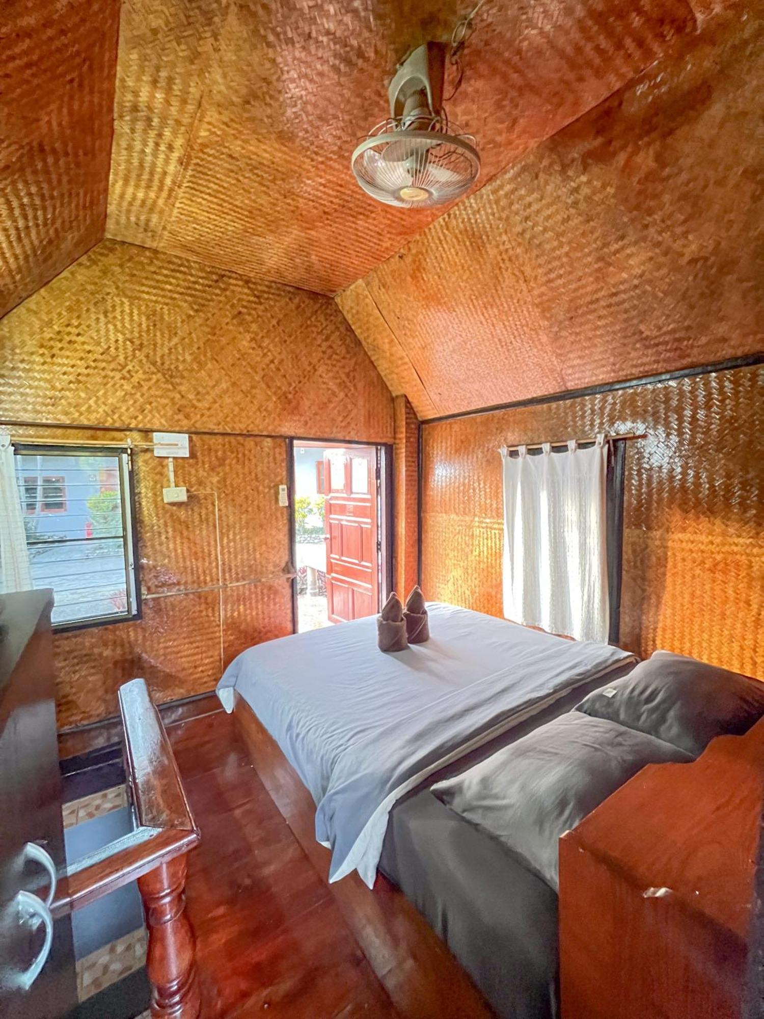 Butterfly Hostel, Пай Екстериор снимка